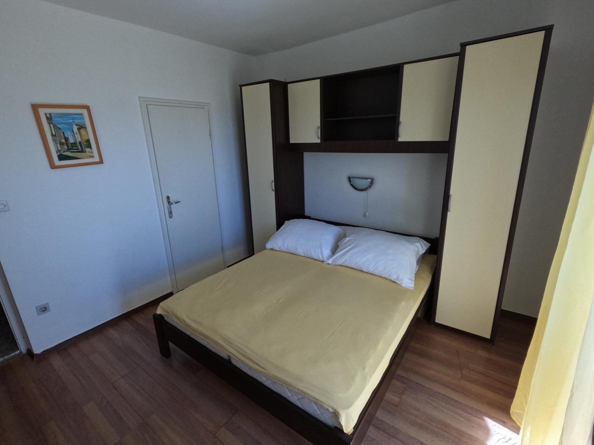 Apartmani Daniela Rab Town Exterior foto